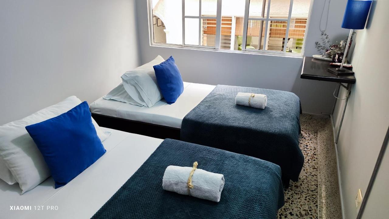 Hotel Loft Dorado Флоридабланка Екстериор снимка