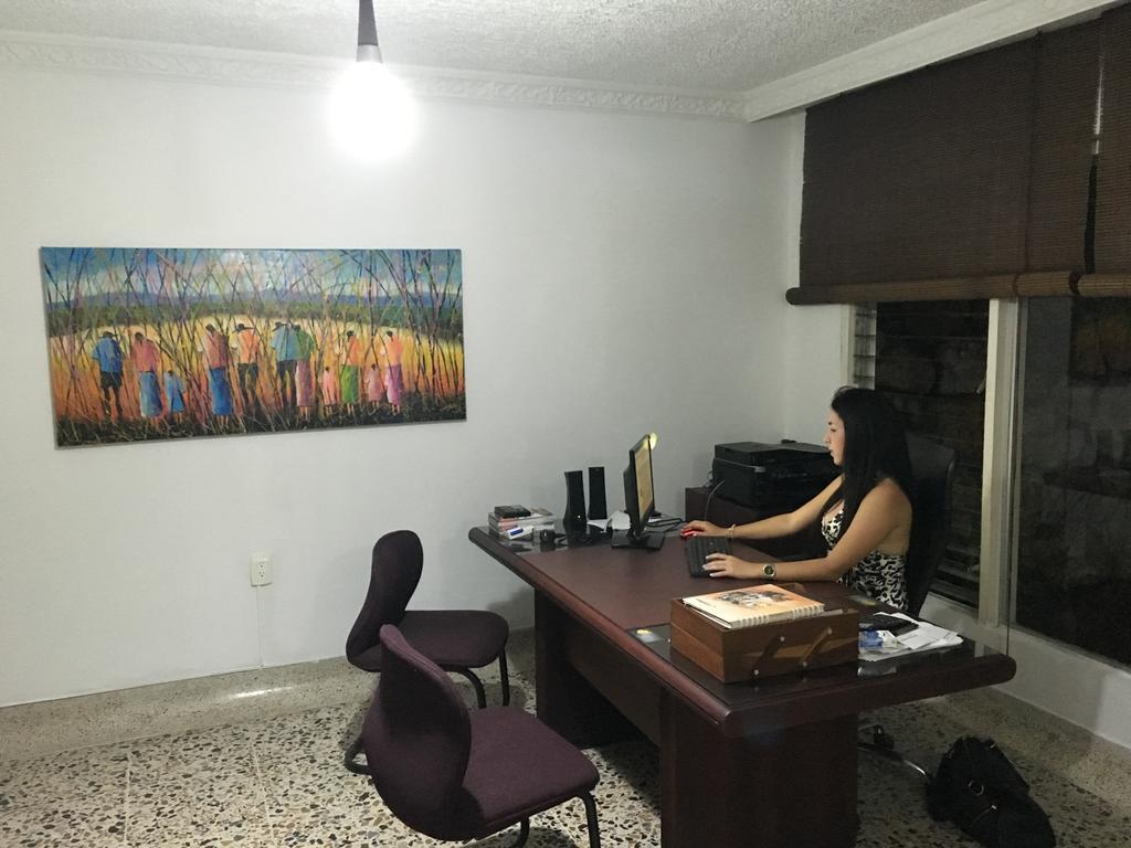 Hotel Loft Dorado Флоридабланка Екстериор снимка